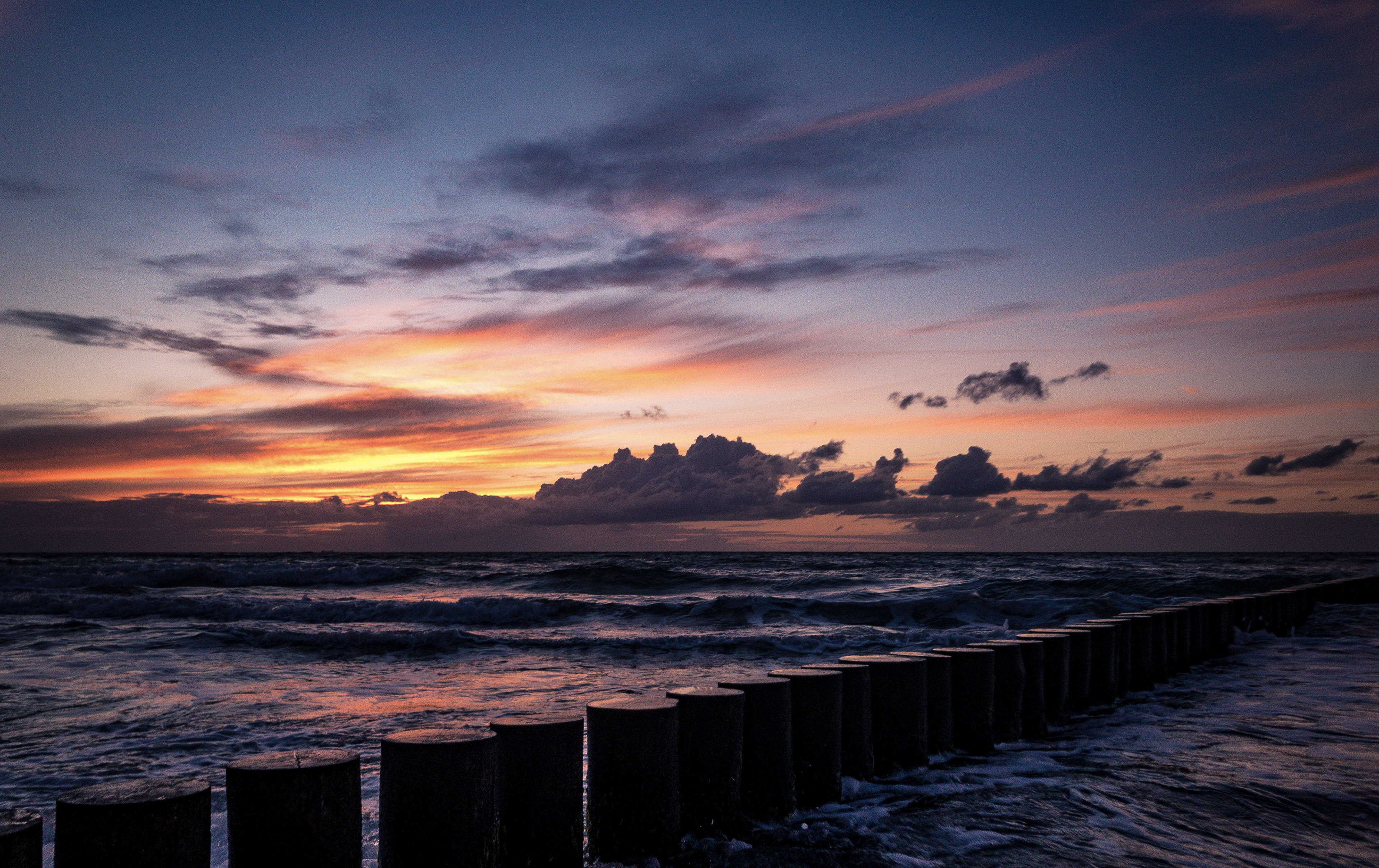 Sonnenuntergang ueber der Ostsee